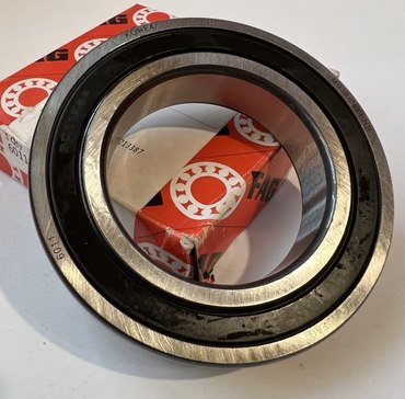 Подшипник JD9292, 28042510, 235868, 89825886, 009301540, 6011-2RS/C3 Claas - 55x90x18мм FAG