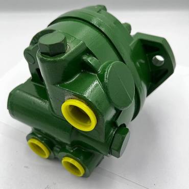 Насос гидравлический AZ19692 John Deere
