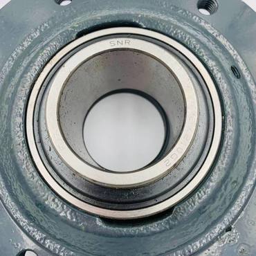 Корпус с подшипником 544116, 216429, 214439, 87338614, 87338613 Claas - SNR - 50x190
