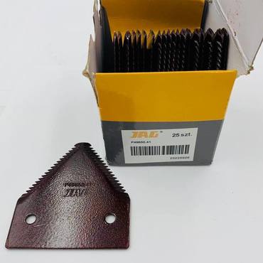Сегмент ножа жатки P49650, AZ32298 John Deere