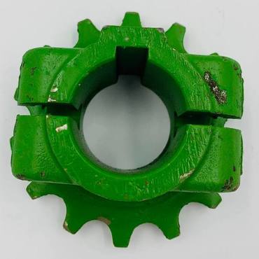 Звездочка привода косы жатки Z10661 John Deere - z14, d-35