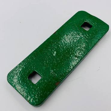 Пластина скольжения поршня  E16071  John Deere