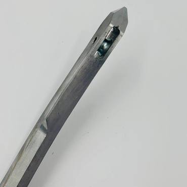 Голка алюминиевая 811357 пресс-подборщик Claas Markant 41