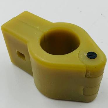 Крепление пальца шнека 22-0101 John Deere