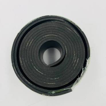 Уплотнение грохота резиновое 3x60x2432мм зерноуборочного комбайна Claas 662661