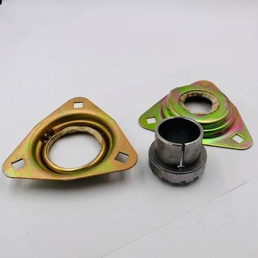 Корпус подшипника с втулкой комбайна John Deere AZ24837