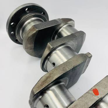 Коленвал двигателя U5BG0053 Perkins 4.236, A4.248 на сальниковую набивку