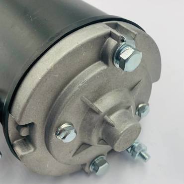Стартер 12V 2.4KW двигуна Perkins Z10 на русский: Стартер 12V 2.4KW двигателя Perkins Z10.