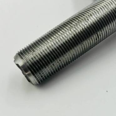 Наконечник рулевой тяги трансмиссии AZ28777 John Deere - правый