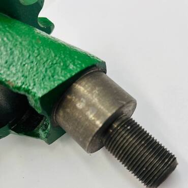 Звездочка привода косы Z11508 с эксцентриком, конусная John Deere z-17, d-33