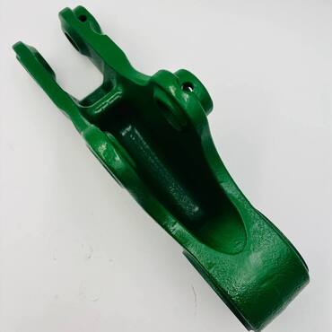 Рычаг правый L79947 заднего подъемного механизма трактора  John Deere