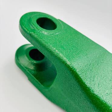Рычаг правый L79947 заднего подъемного механизма трактора  John Deere
