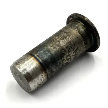Палец ролика беговой дорожки подборщика 1322-169-106 Sipma - без отверстия