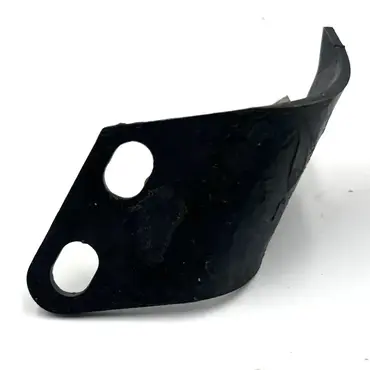 Нож шнурка 781867M1 Massey Ferguson 10/8, 15, 15/8, 20/8 - старый тип AGV