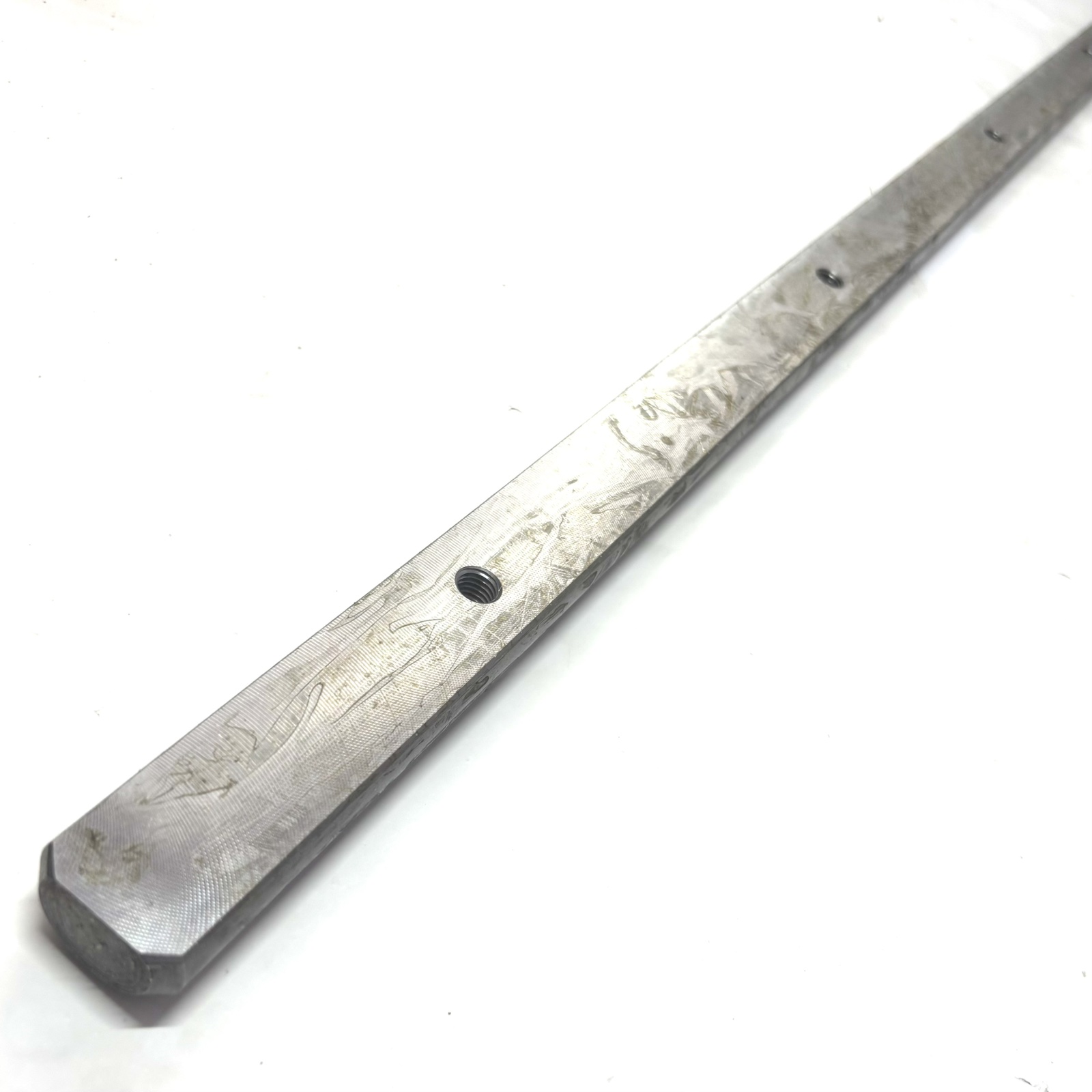 Направляющая поршня 1135.03.06.01  Welger AP 61, 63, 630 - 30х1200 мм.