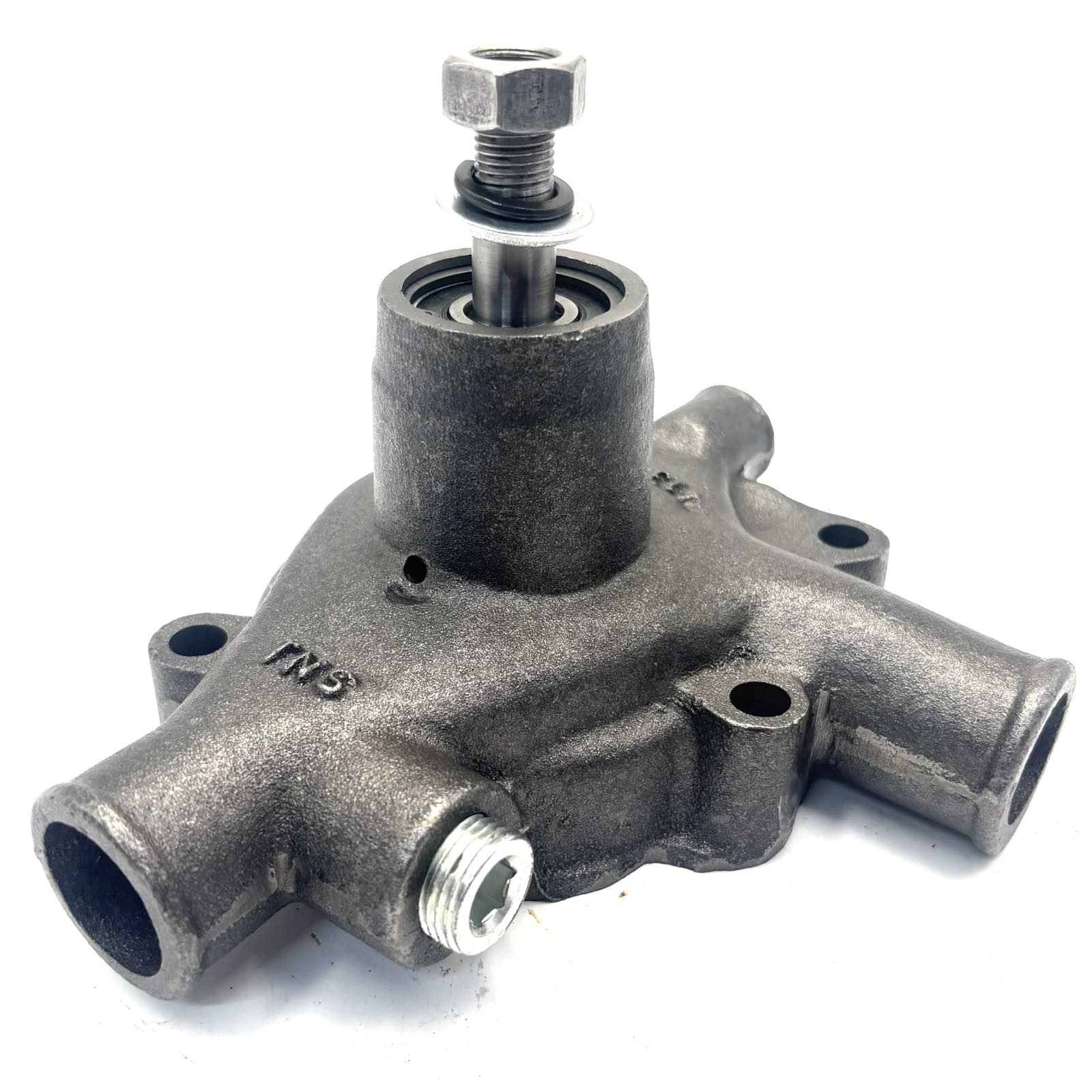 Водяний насос, помпа 3637372M91 двигуна Perkins A4.192 / AD4.203 - без шківа TNS