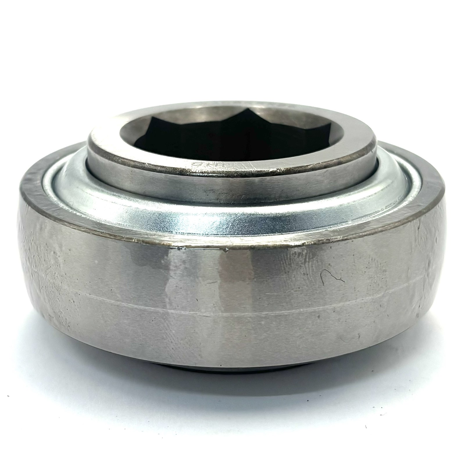 Підшипник 31.75x80x21мм шестигранний 1577800M1, AE46606 - JHB